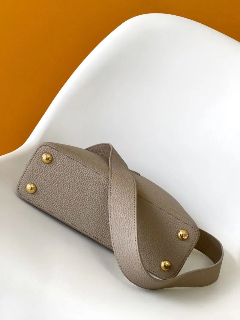 StreetReady Louis Vuitton Capucines BB Bags 42976