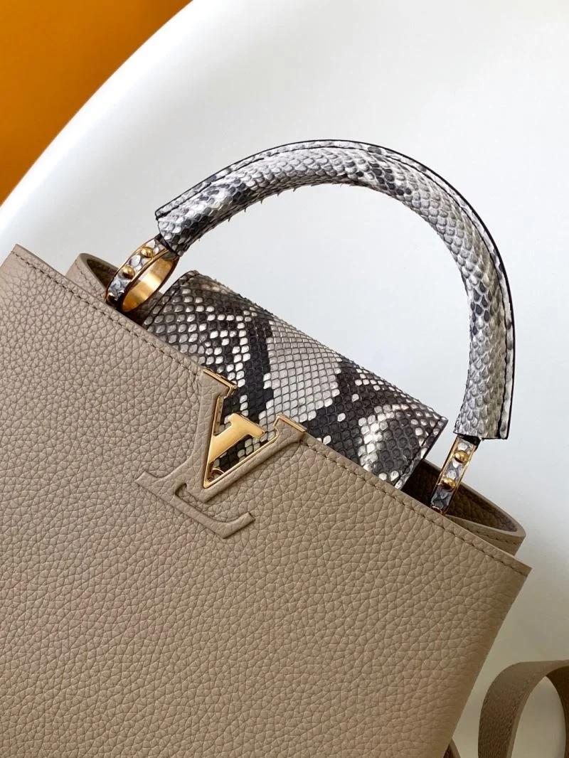 StreetReady Louis Vuitton Capucines BB Bags 42976