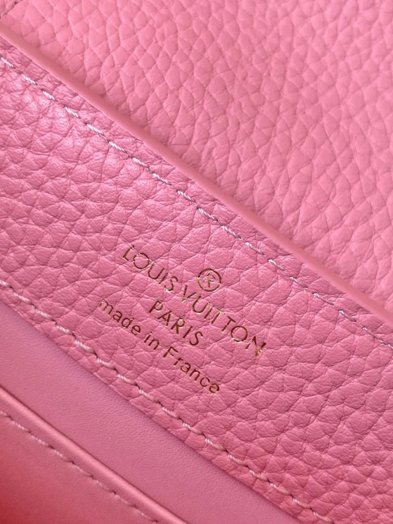 WrinkleFree Louis Vuitton Capucines BB Bags 42975