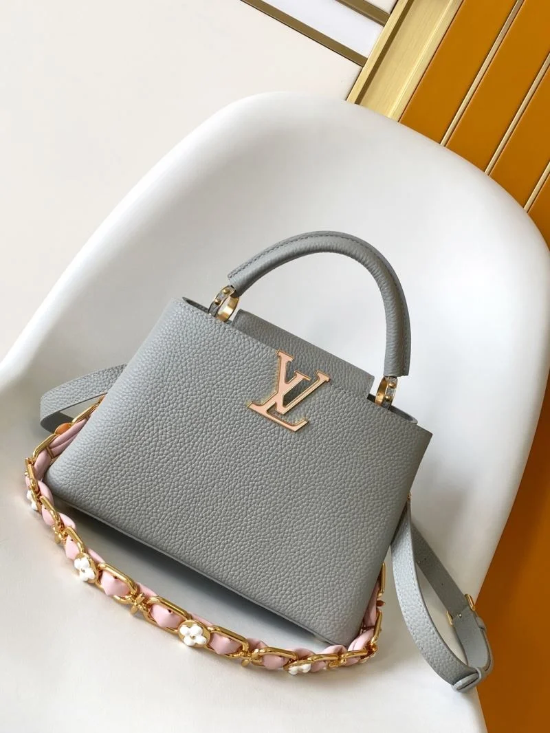 Neat Louis Vuitton Capucines BB Bags 42960