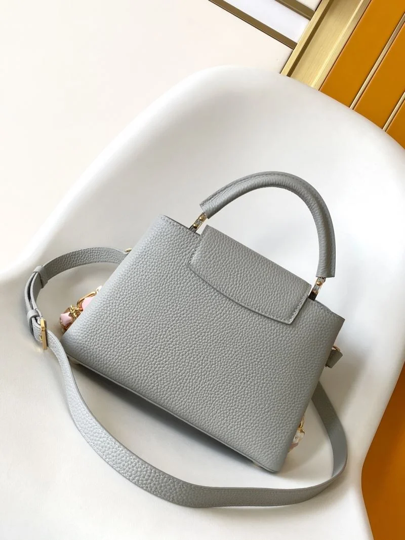 Neat Louis Vuitton Capucines BB Bags 42960