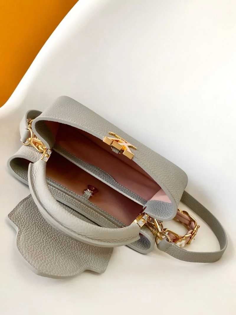 Neat Louis Vuitton Capucines BB Bags 42960