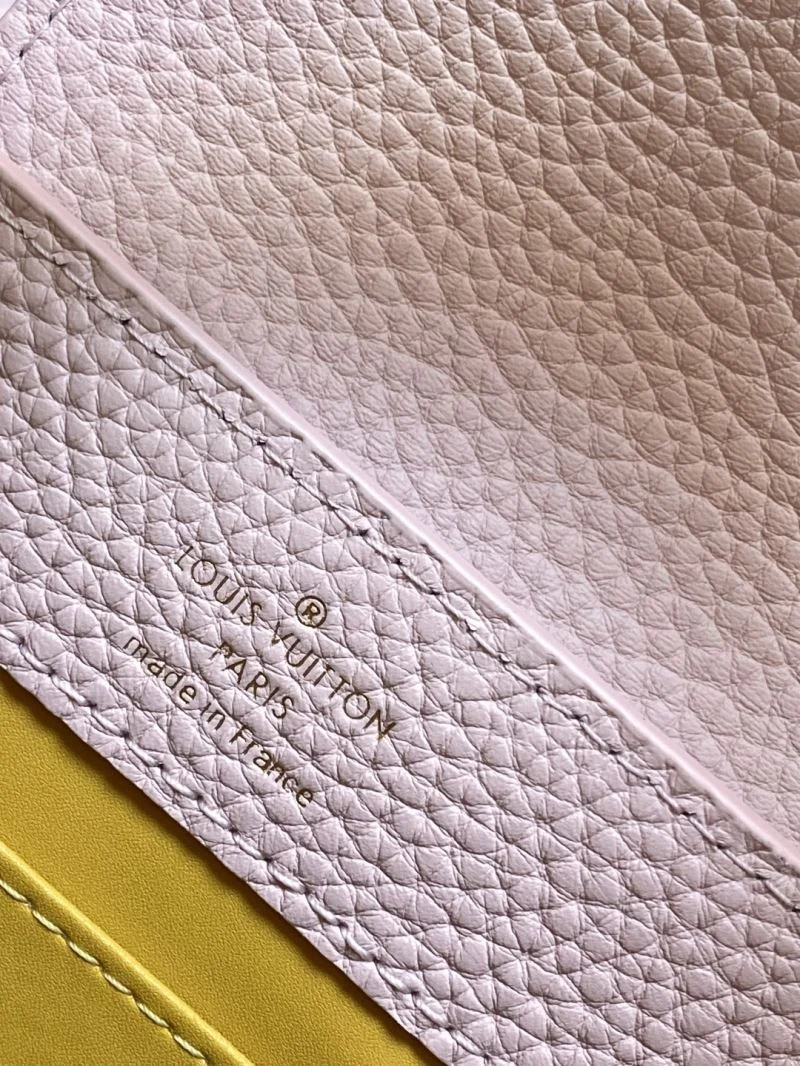 TopPick Louis Vuitton Capucines BB Bags 42990