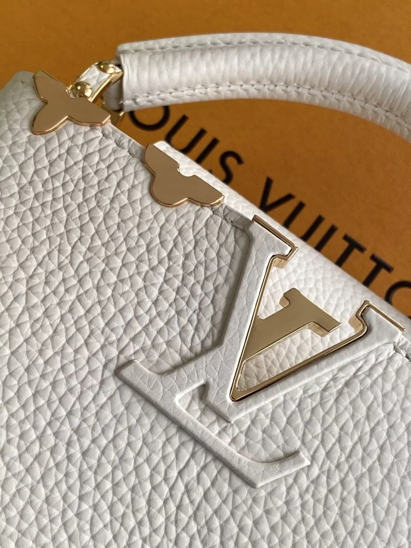 Louis Vuitton Capucines BB Bags OdorResistant 42939