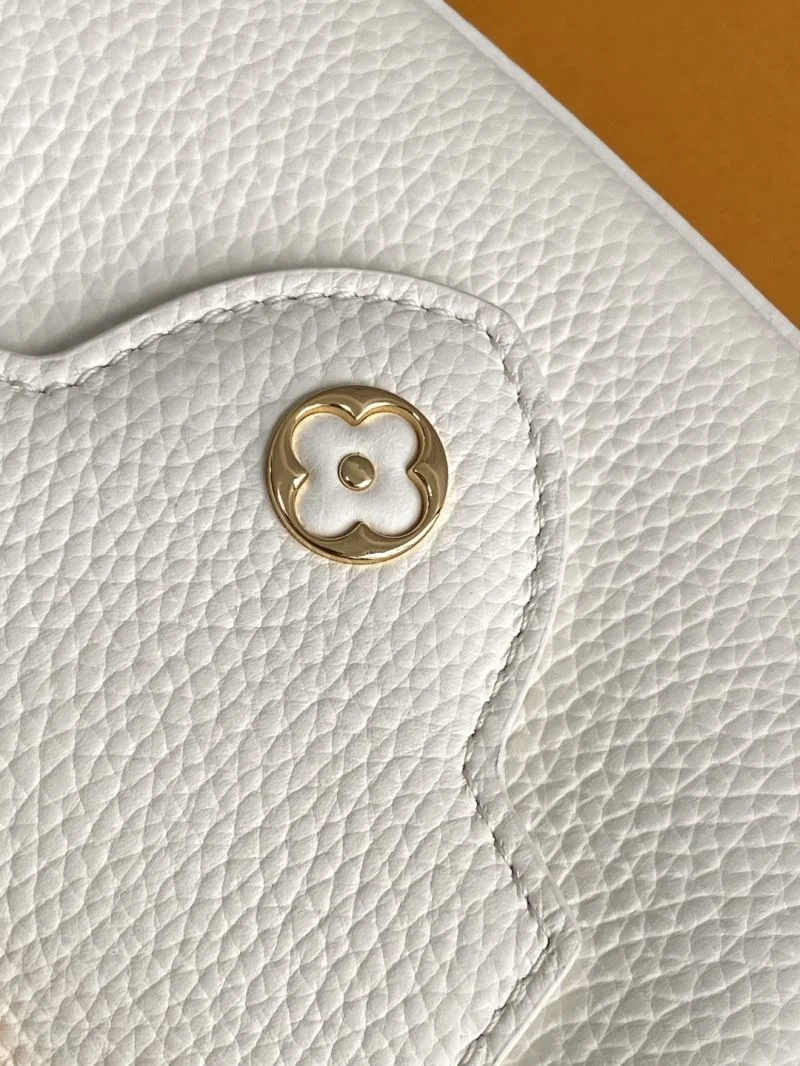 Louis Vuitton Capucines BB Bags OdorResistant 42939