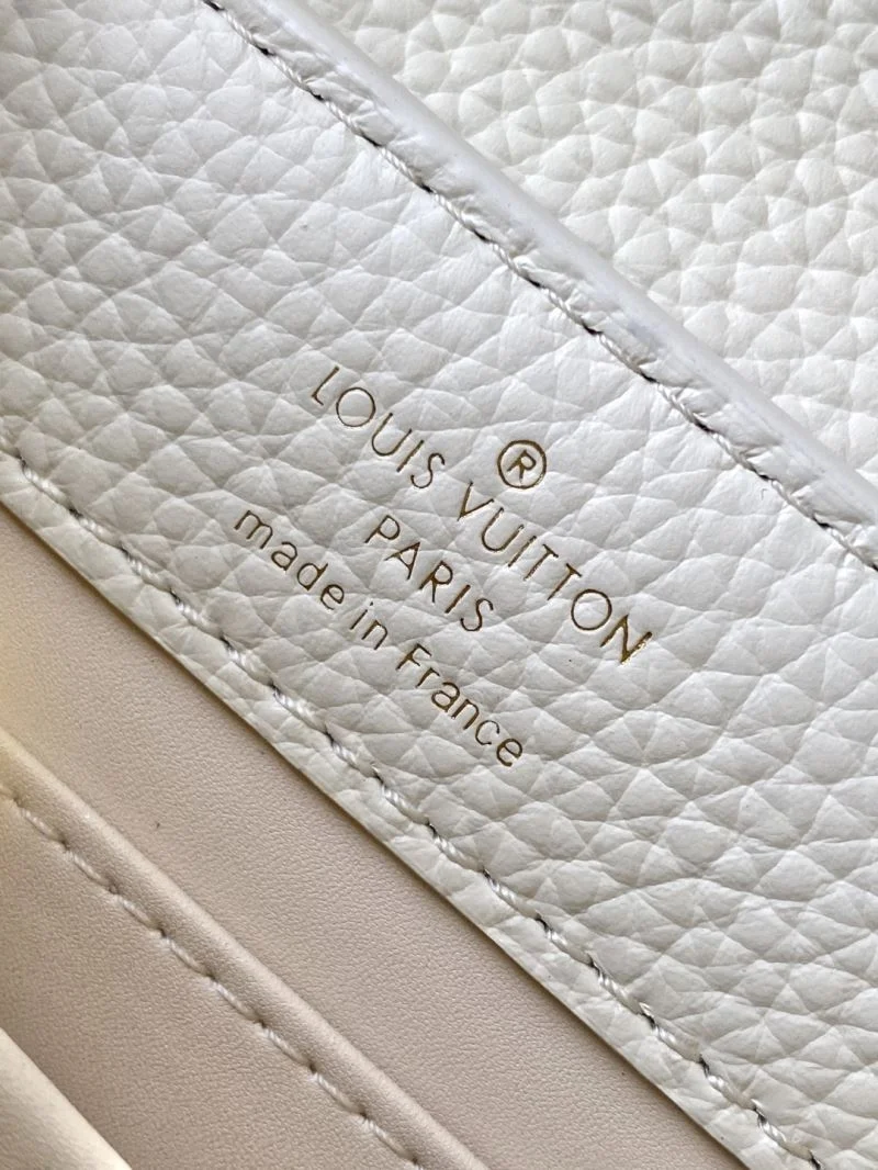 Louis Vuitton Capucines BB Bags OdorResistant 42939