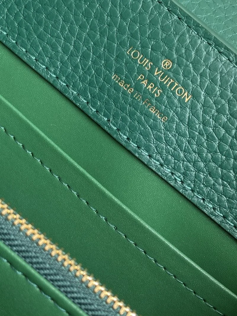 Durable Louis Vuitton Capucines BB Bags 42940