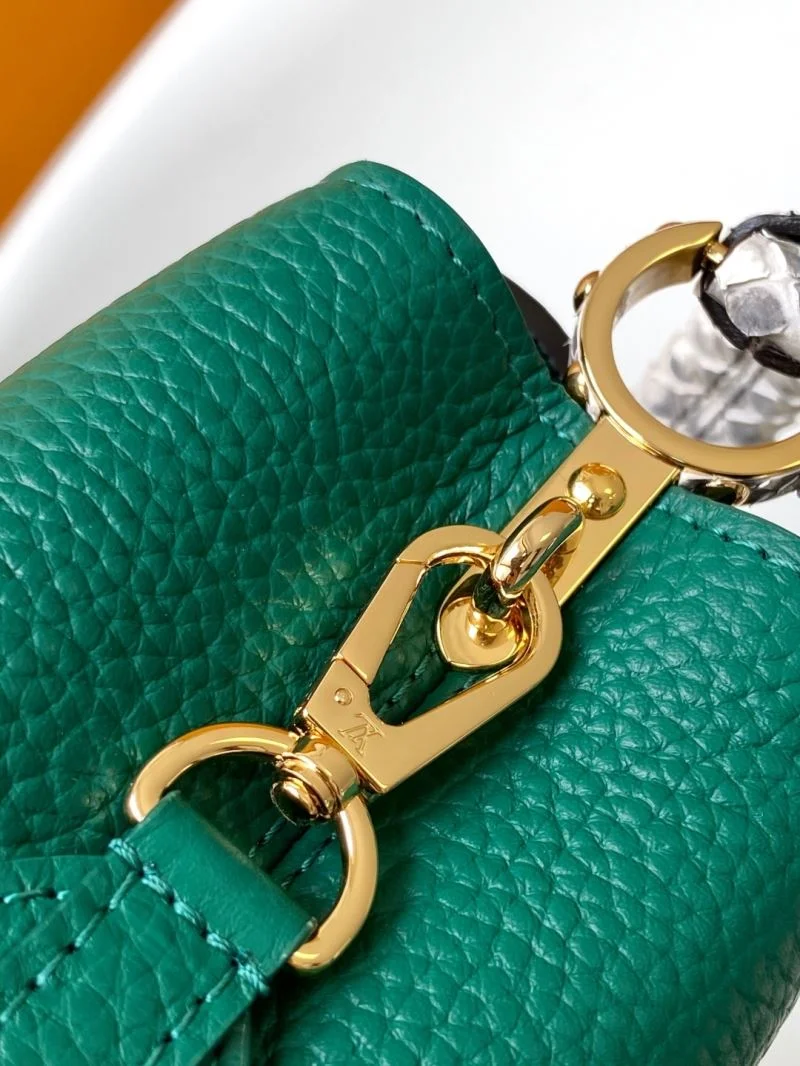 Breathable Louis Vuitton Capucines BB Bags 42943