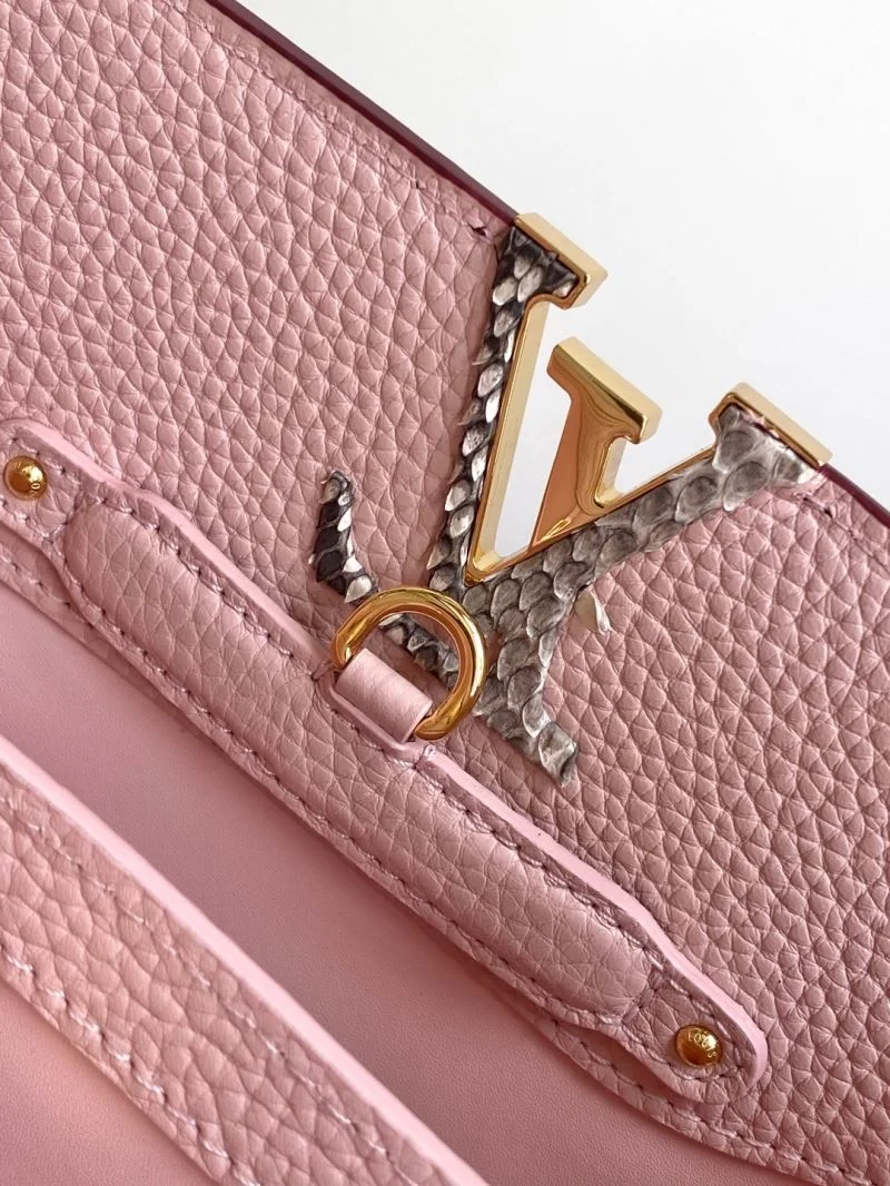 Louis Vuitton Capucines BB Bags Trendy 42942