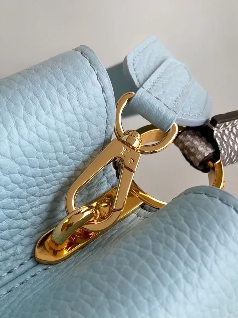 Louis Vuitton Capucines BB Bags Compact 42937