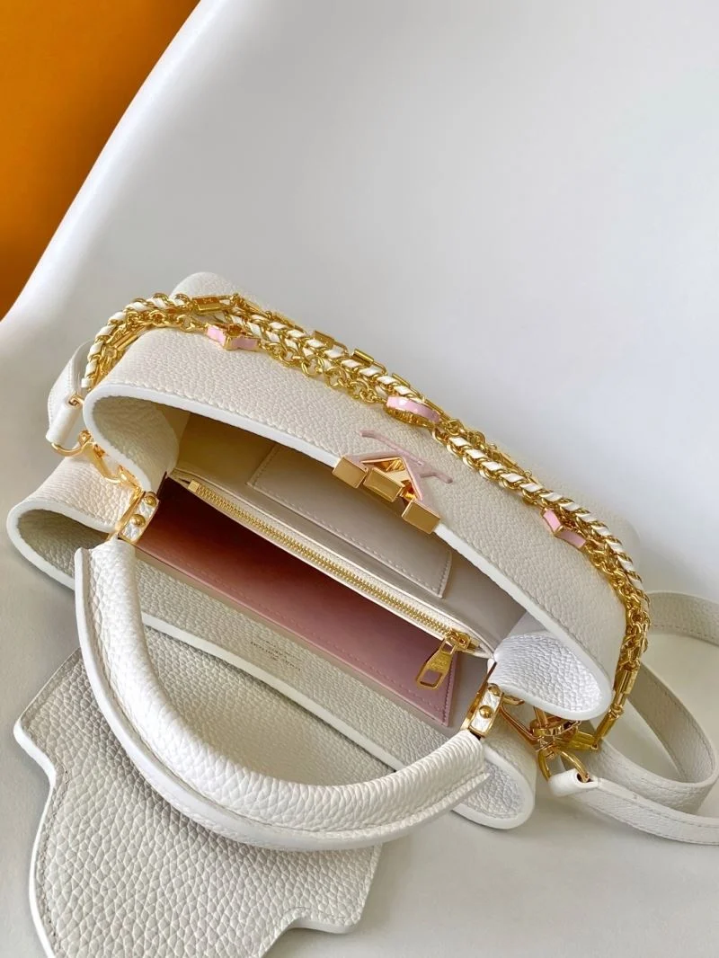 Louis Vuitton Capucines BB Bags Durable 42925