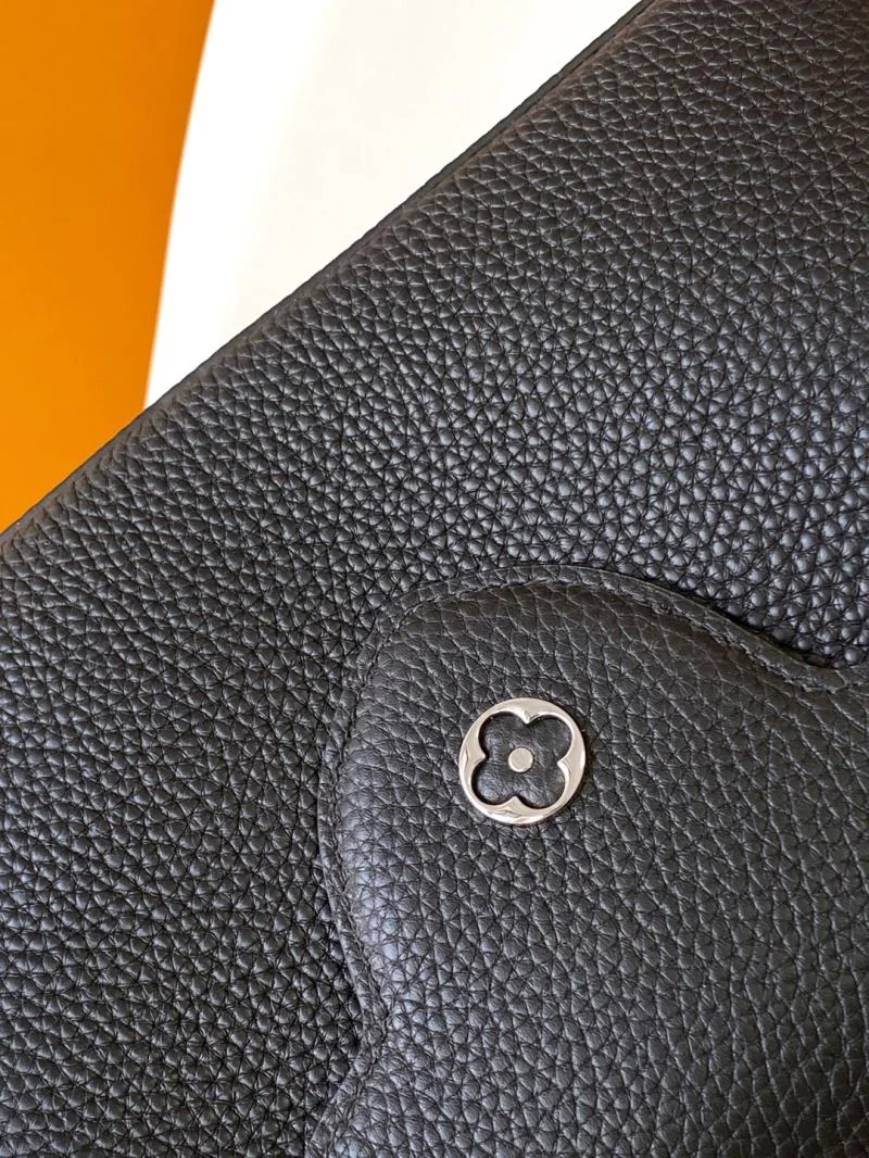 Louis Vuitton Capucines BB Bags BestValue 42934