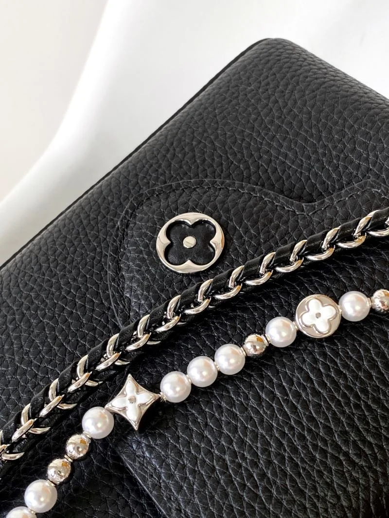 Louis Vuitton Capucines BB Bags QuickDry 42924