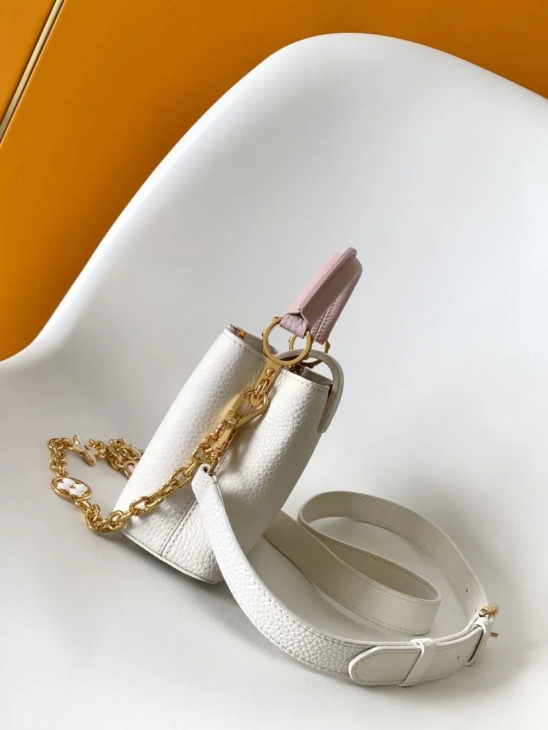 Fashionable Louis Vuitton Capucines BB Bags 42923