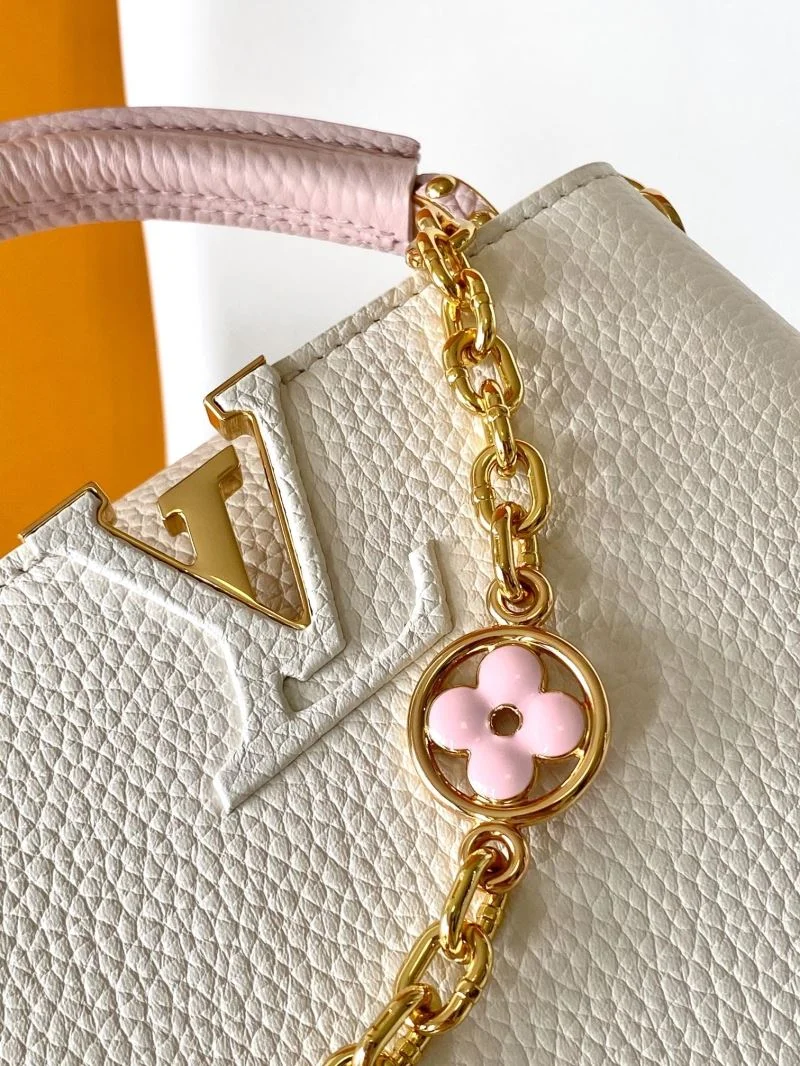 Fashionable Louis Vuitton Capucines BB Bags 42923