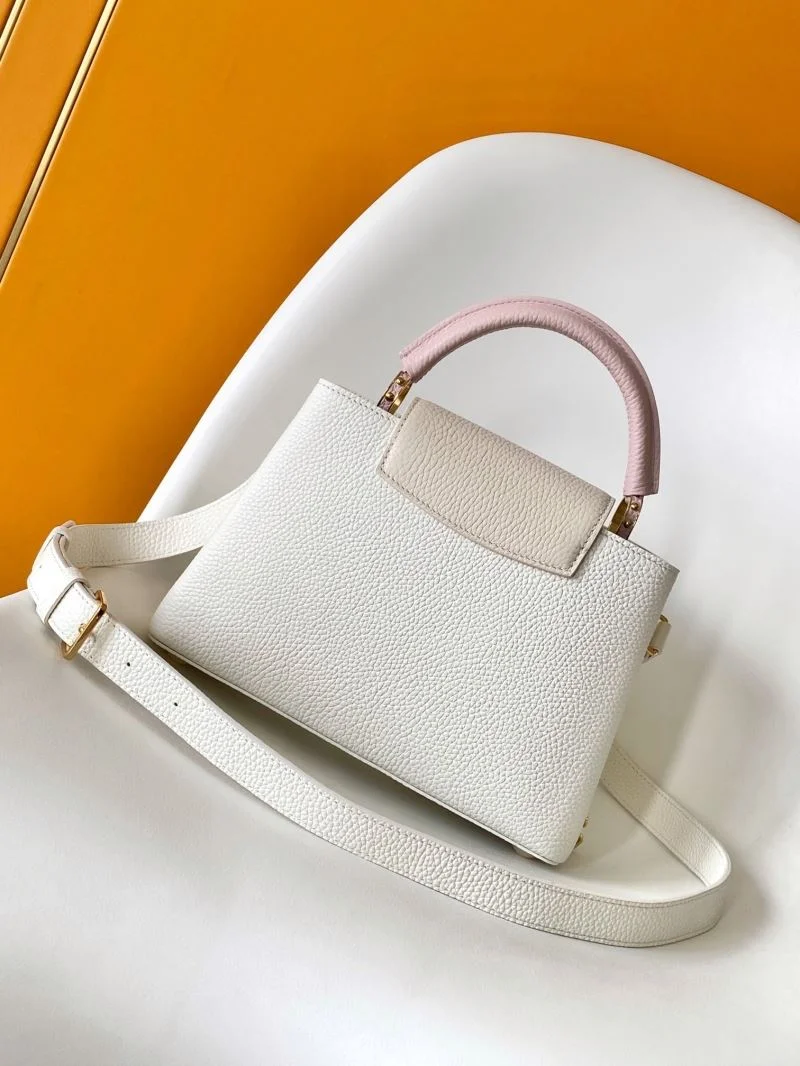 Sporty Louis Vuitton Capucines BB Bags 42967