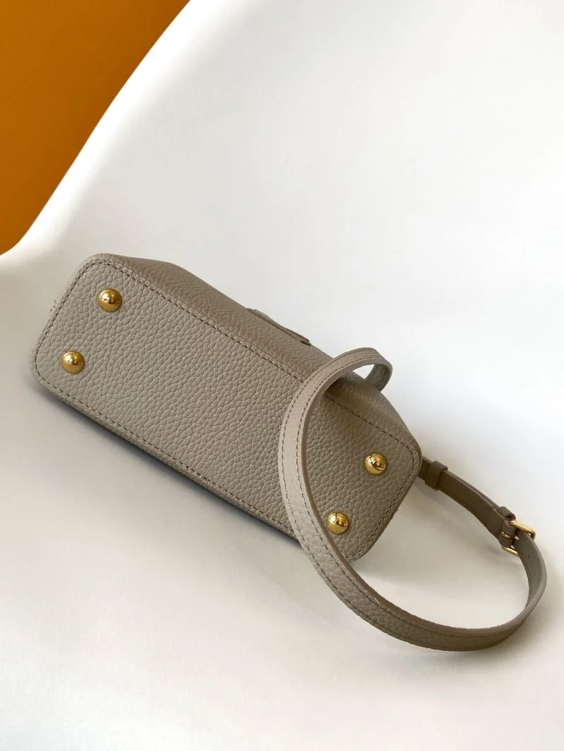 FreshLook Louis Vuitton Capucines BB Bags 42954