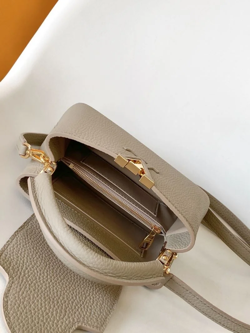 FreshLook Louis Vuitton Capucines BB Bags 42954