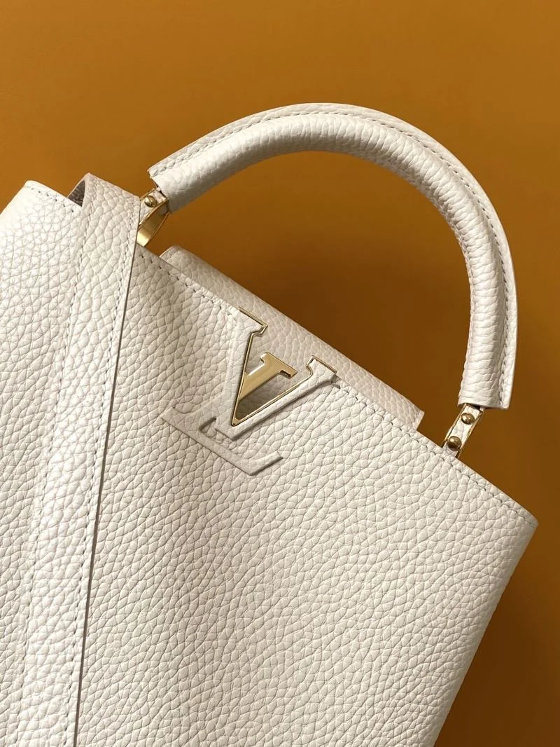 Louis Vuitton Capucines BB Bags Lightweight 42919