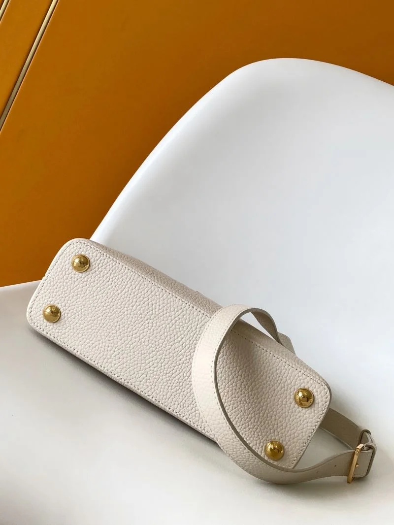 Louis Vuitton Capucines BB Bags ComfortFit 42953