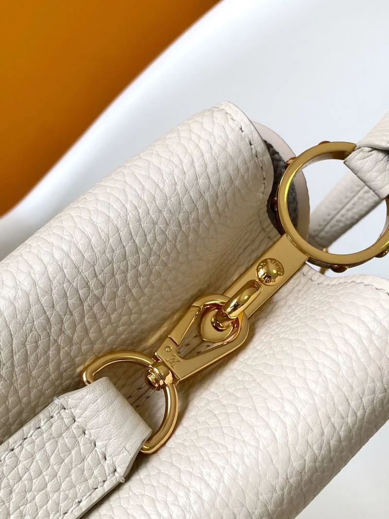 Louis Vuitton Capucines BB Bags ComfortFit 42953