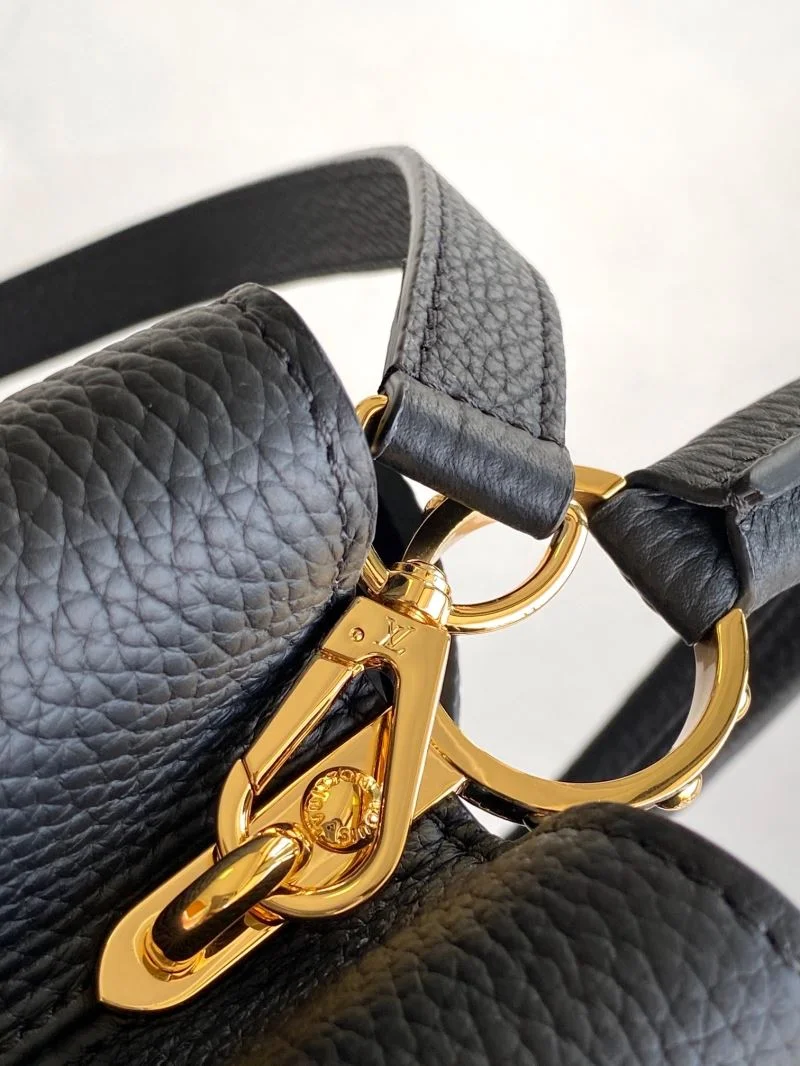 Packable Louis Vuitton Capucines BB Bags 42901