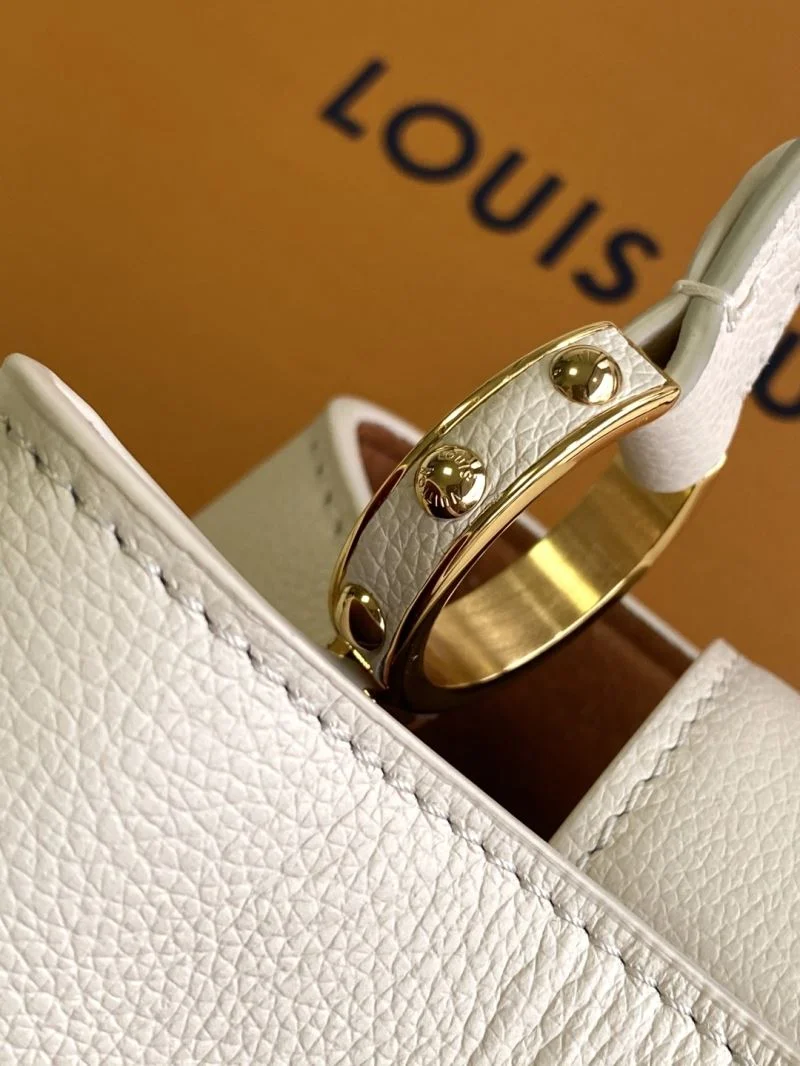Louis Vuitton Capucines BB Bags TechFriendly 42912