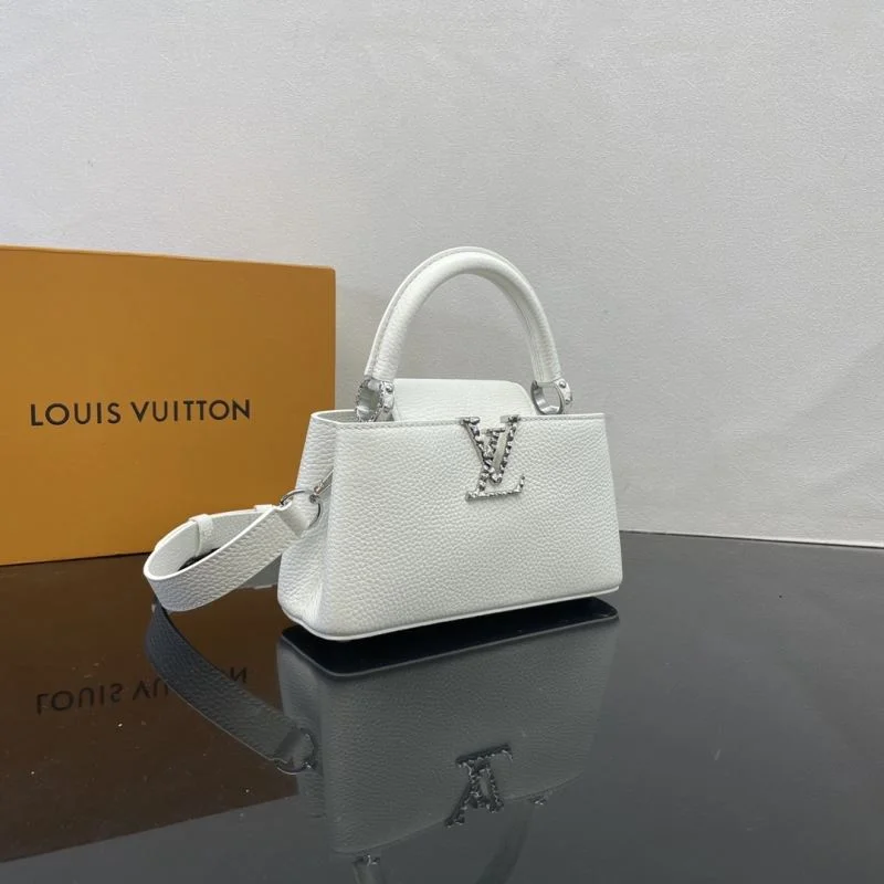 Efficient Louis Vuitton Capucines BB Bags 41835