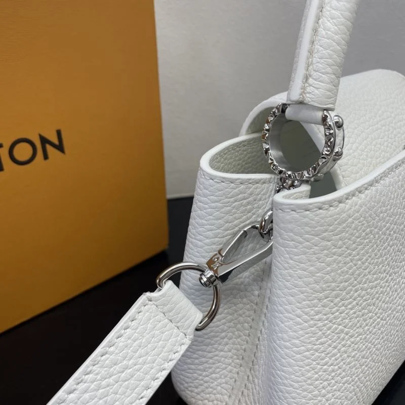 Efficient Louis Vuitton Capucines BB Bags 41835