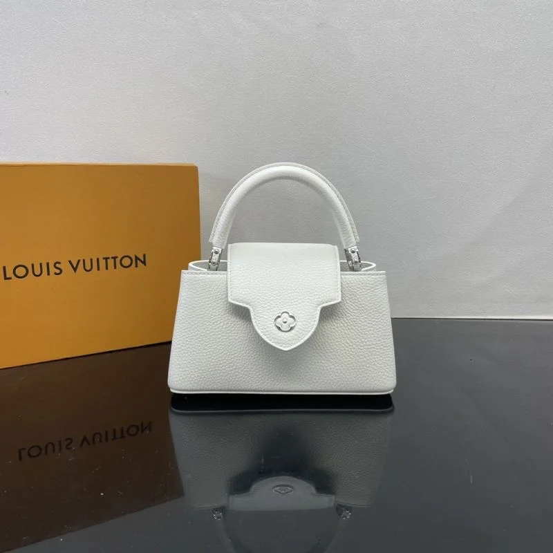 Efficient Louis Vuitton Capucines BB Bags 41835