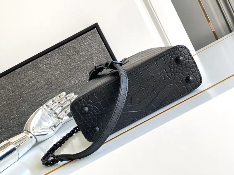 Louis Vuitton Capucines BB Bags UrbanChic 41395
