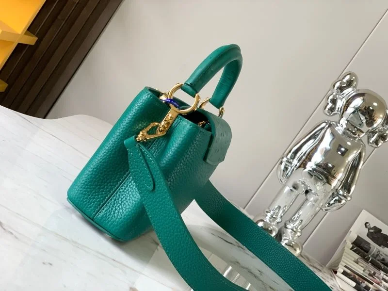 Effortless Louis Vuitton Capucines BB Bags 41391