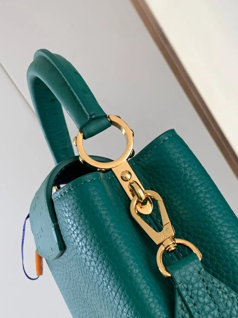 Effortless Louis Vuitton Capucines BB Bags 41391