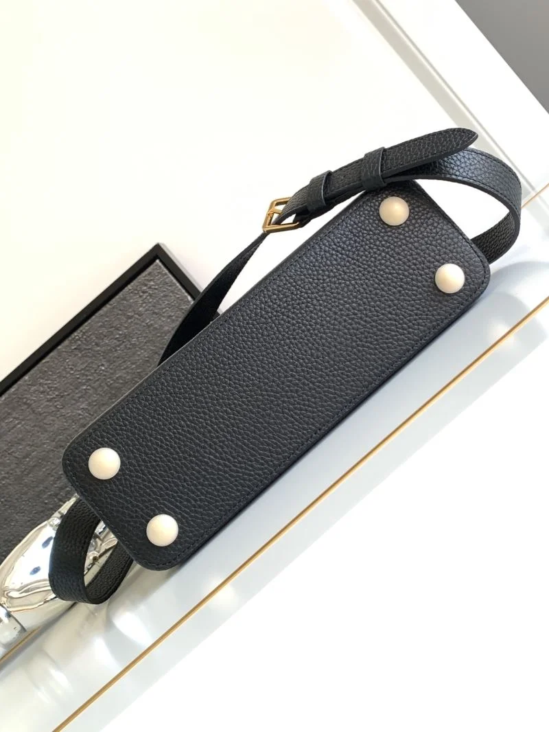 Louis Vuitton Capucines BB Bags Packable 41369