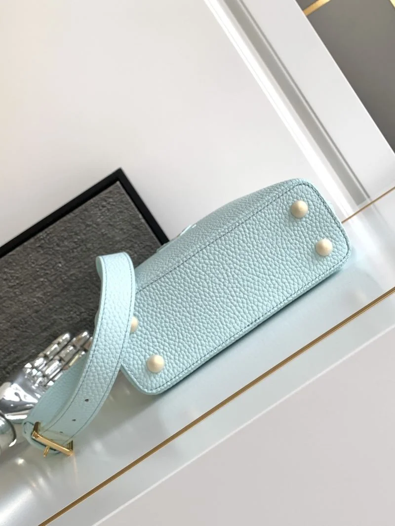 TechFriendly Louis Vuitton Capucines BB Bags 41370