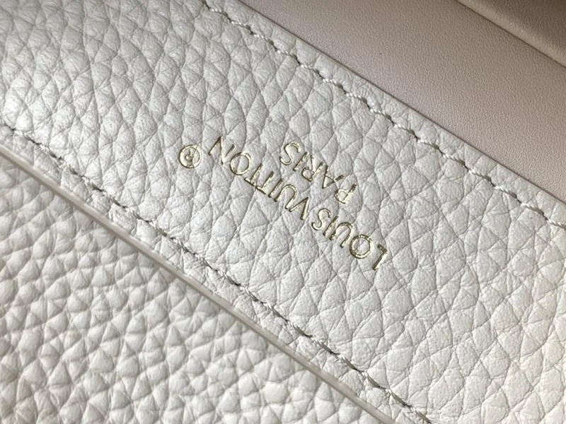 FashionForward Louis Vuitton Capucines BB Bags 41383