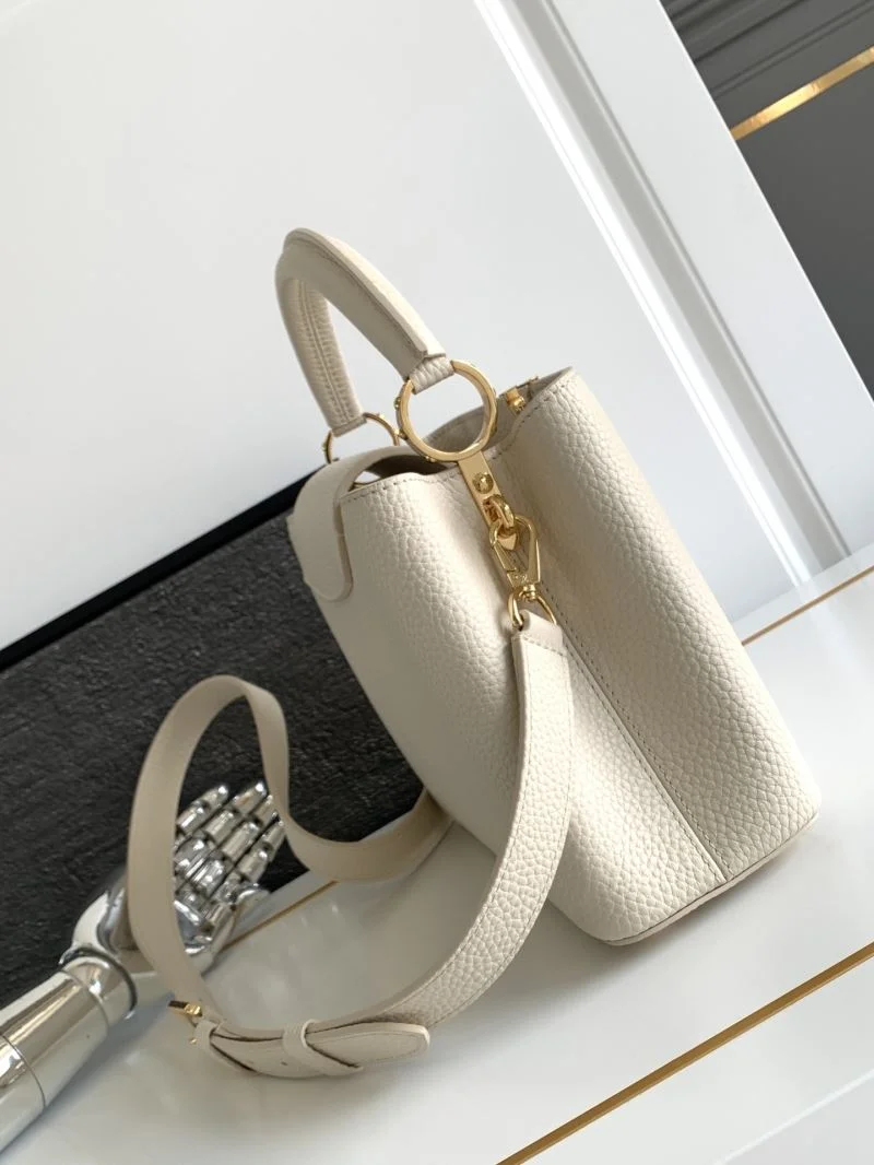 Louis Vuitton Capucines BB Bags Chic 41379