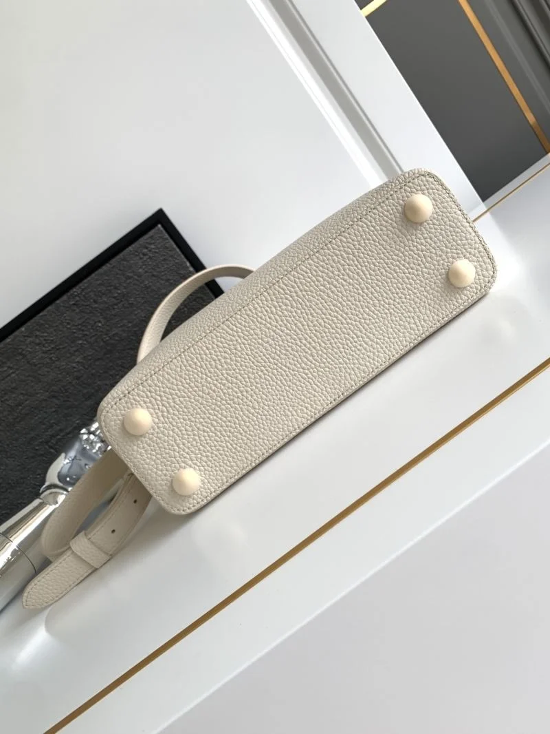 Louis Vuitton Capucines BB Bags Chic 41379