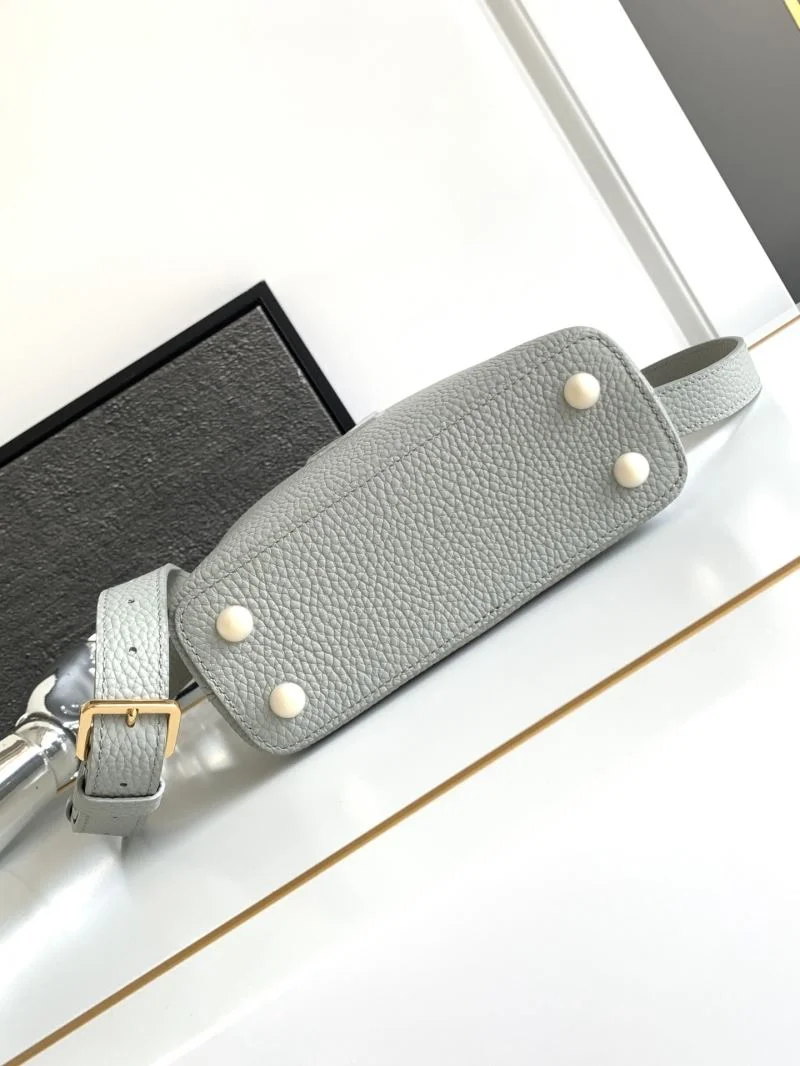 Casual Louis Vuitton Capucines BB Bags 41368