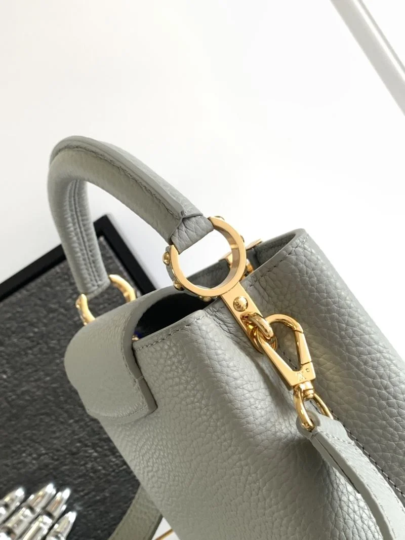 Casual Louis Vuitton Capucines BB Bags 41368