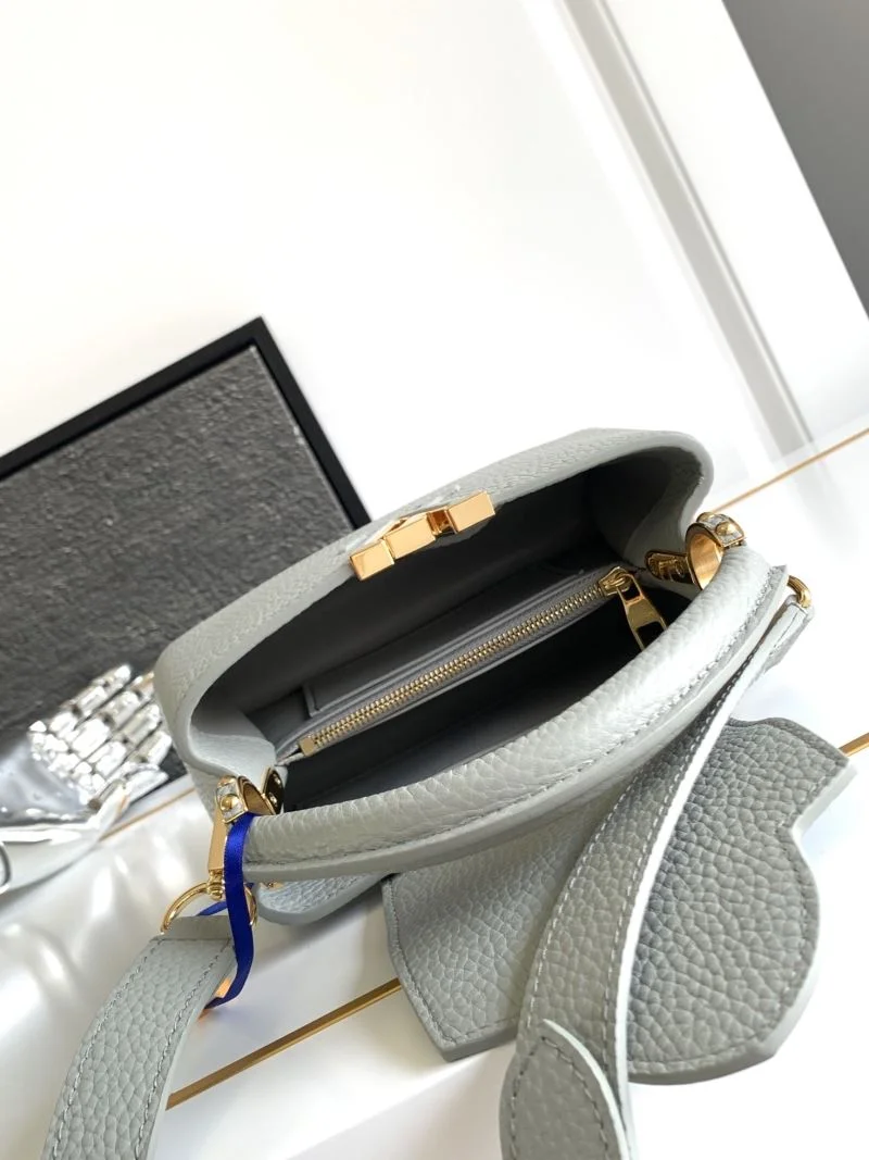 Casual Louis Vuitton Capucines BB Bags 41368