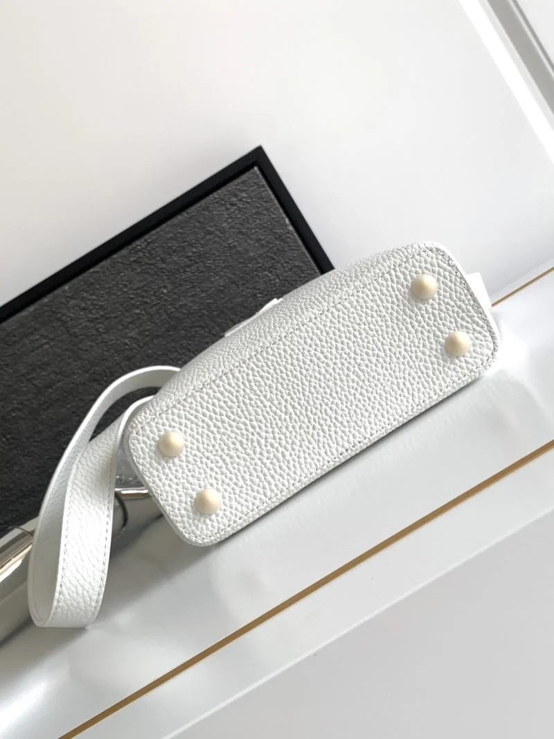 Louis Vuitton Capucines BB Bags SmoothTexture 41366