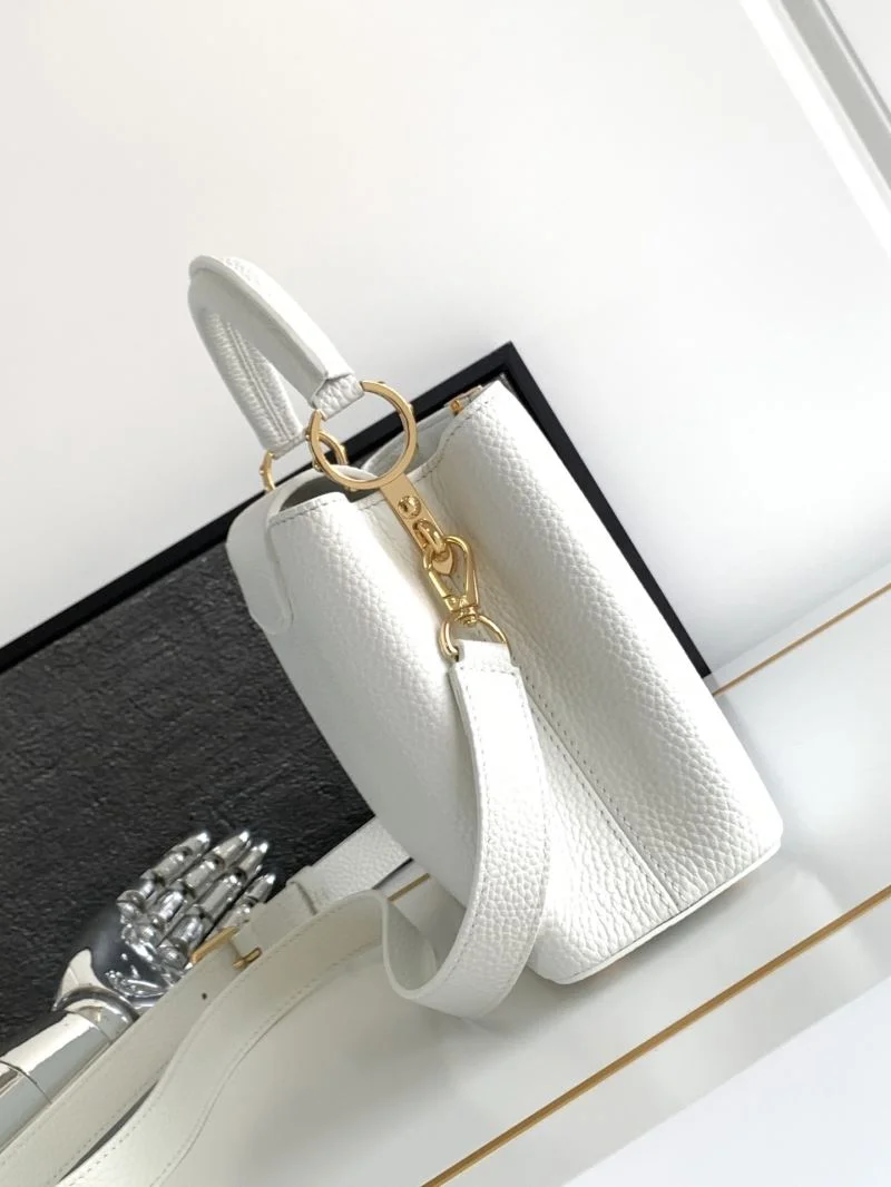 Louis Vuitton Capucines BB Bags Supportive 41446