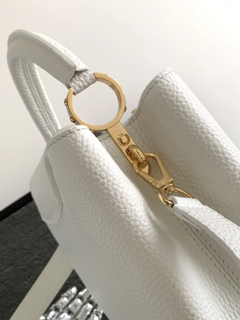 Louis Vuitton Capucines BB Bags Supportive 41446