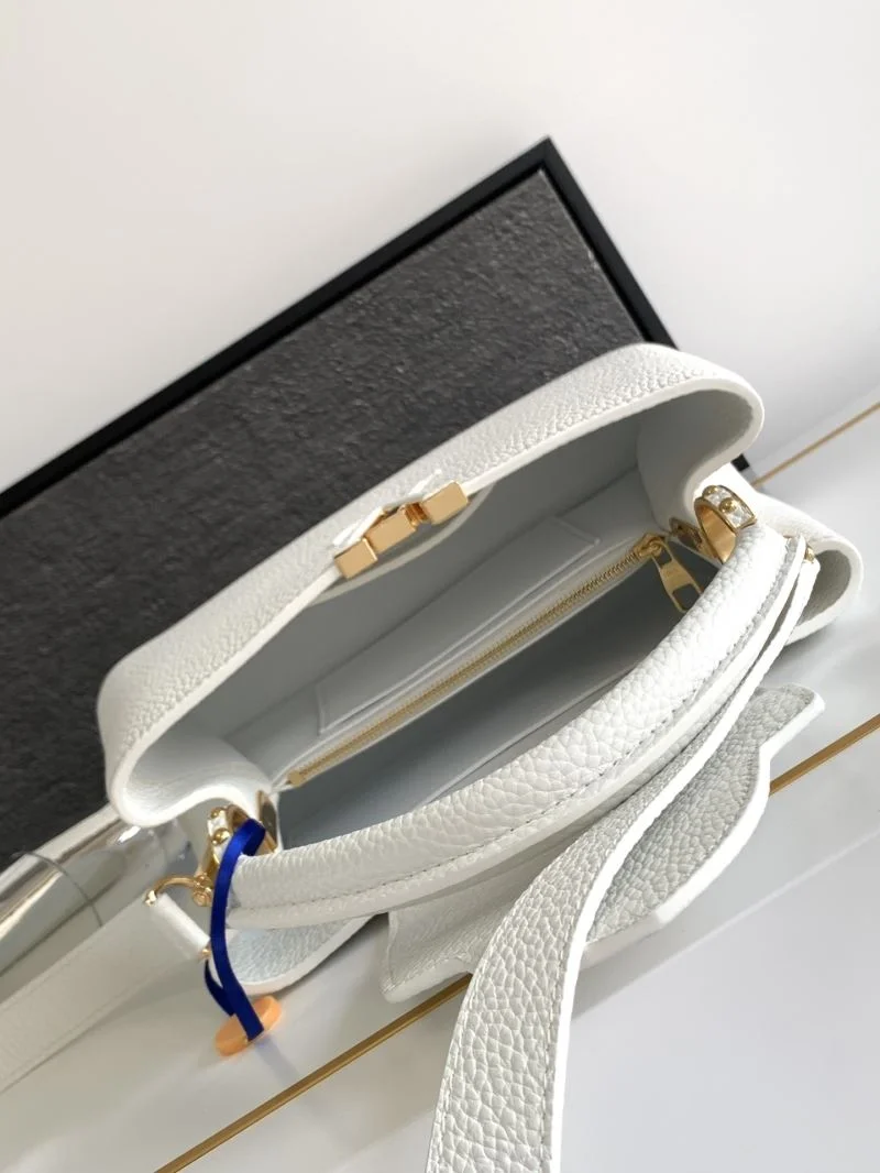 Louis Vuitton Capucines BB Bags Supportive 41446