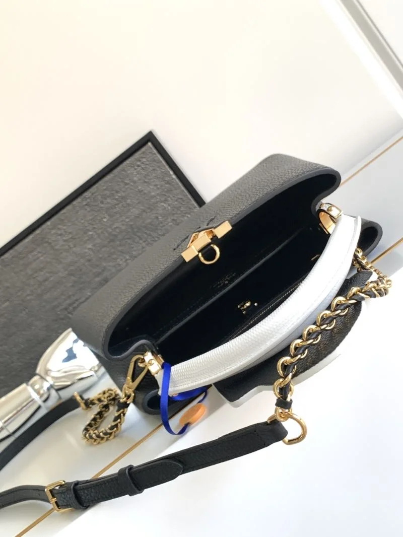 WellDesigned Louis Vuitton Capucines BB Bags 41364