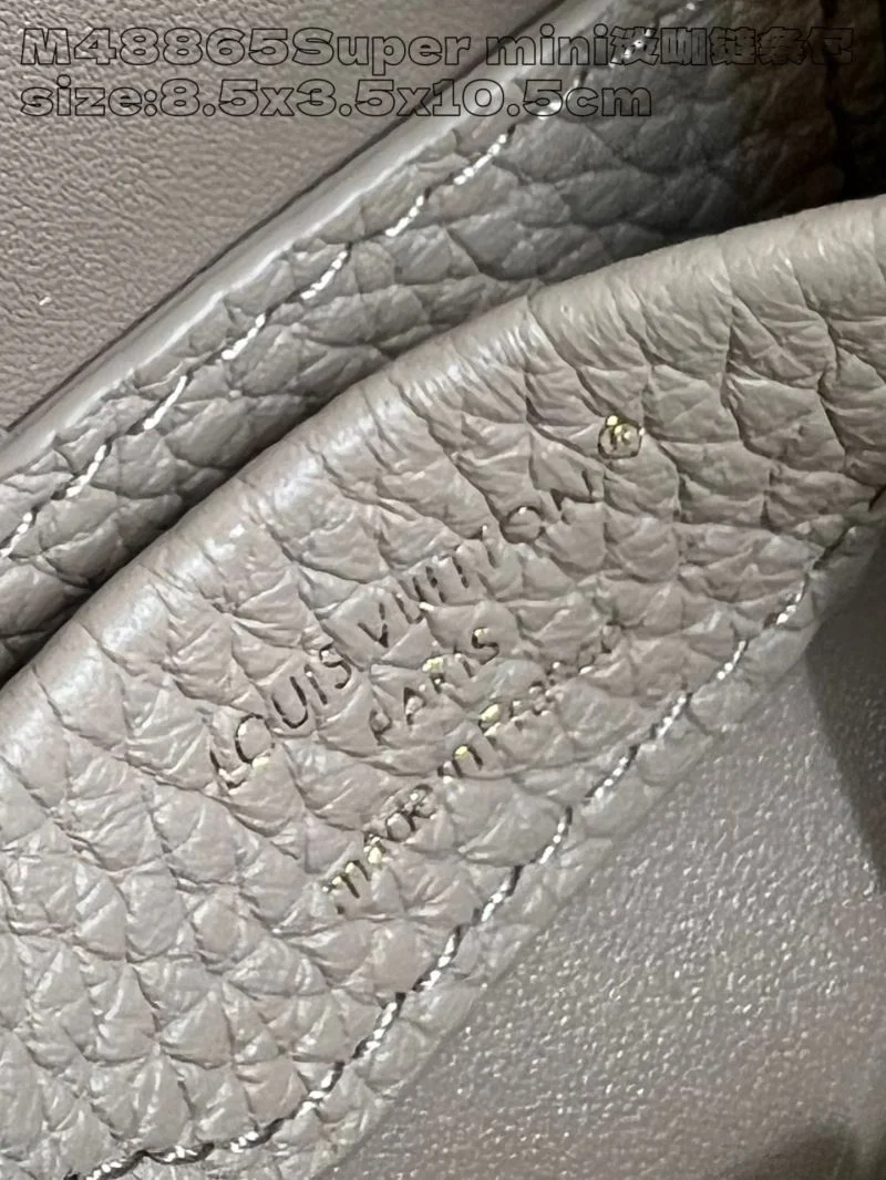 Louis Vuitton Capucines BB Bags Modern 41396