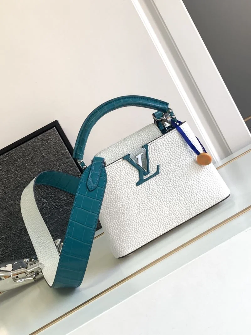 Trendsetting Louis Vuitton Capucines BB Bags 41350