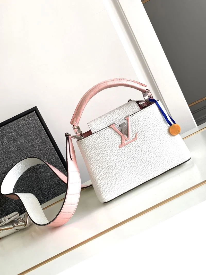 GoodFit Louis Vuitton Capucines BB Bags 41353