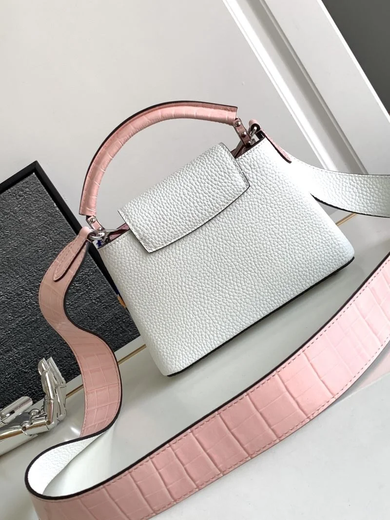 GoodFit Louis Vuitton Capucines BB Bags 41353